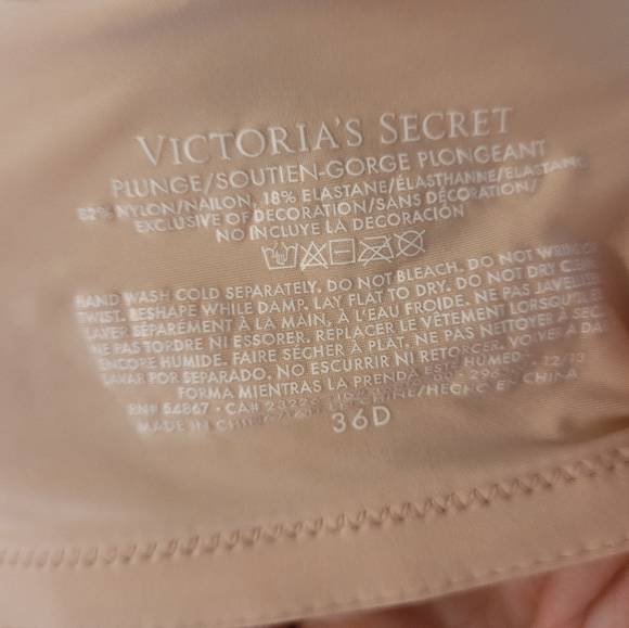 VS 36D plunge beige bra - Picture 6 of 6